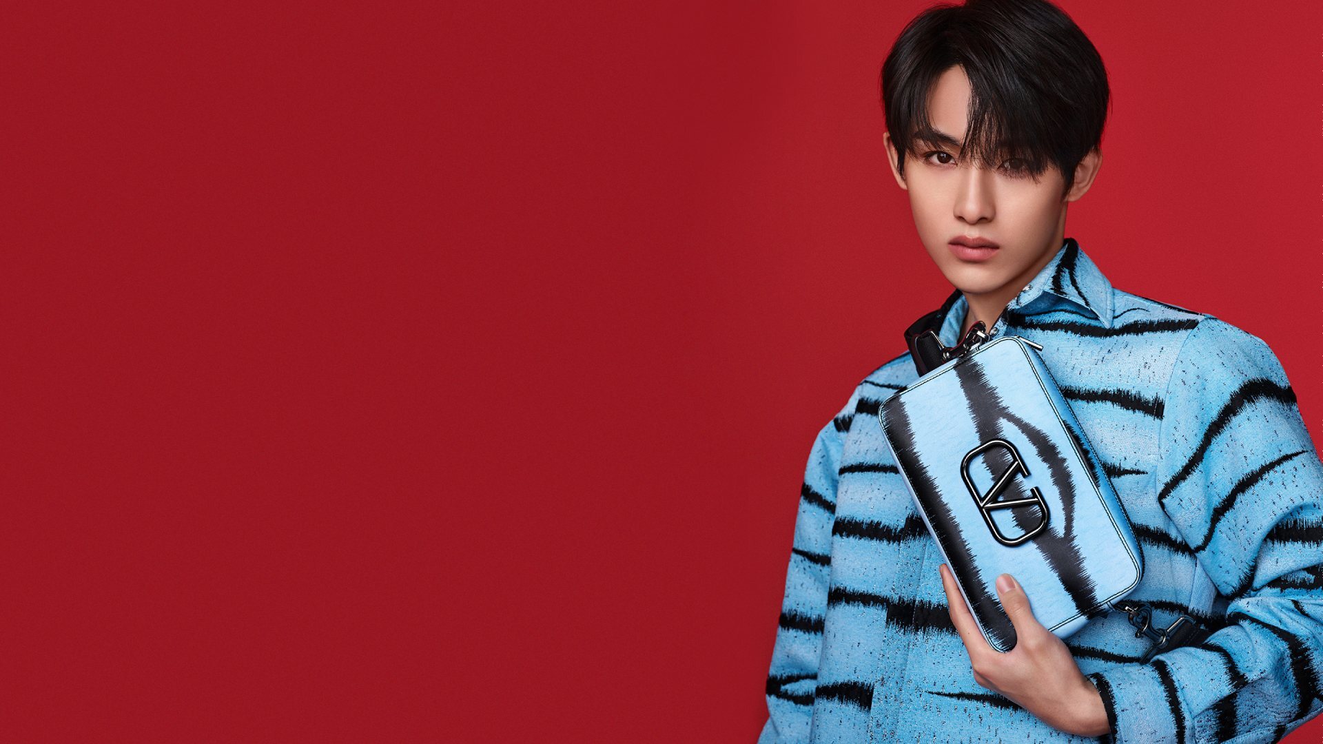 华伦天奴2022中国新年系列