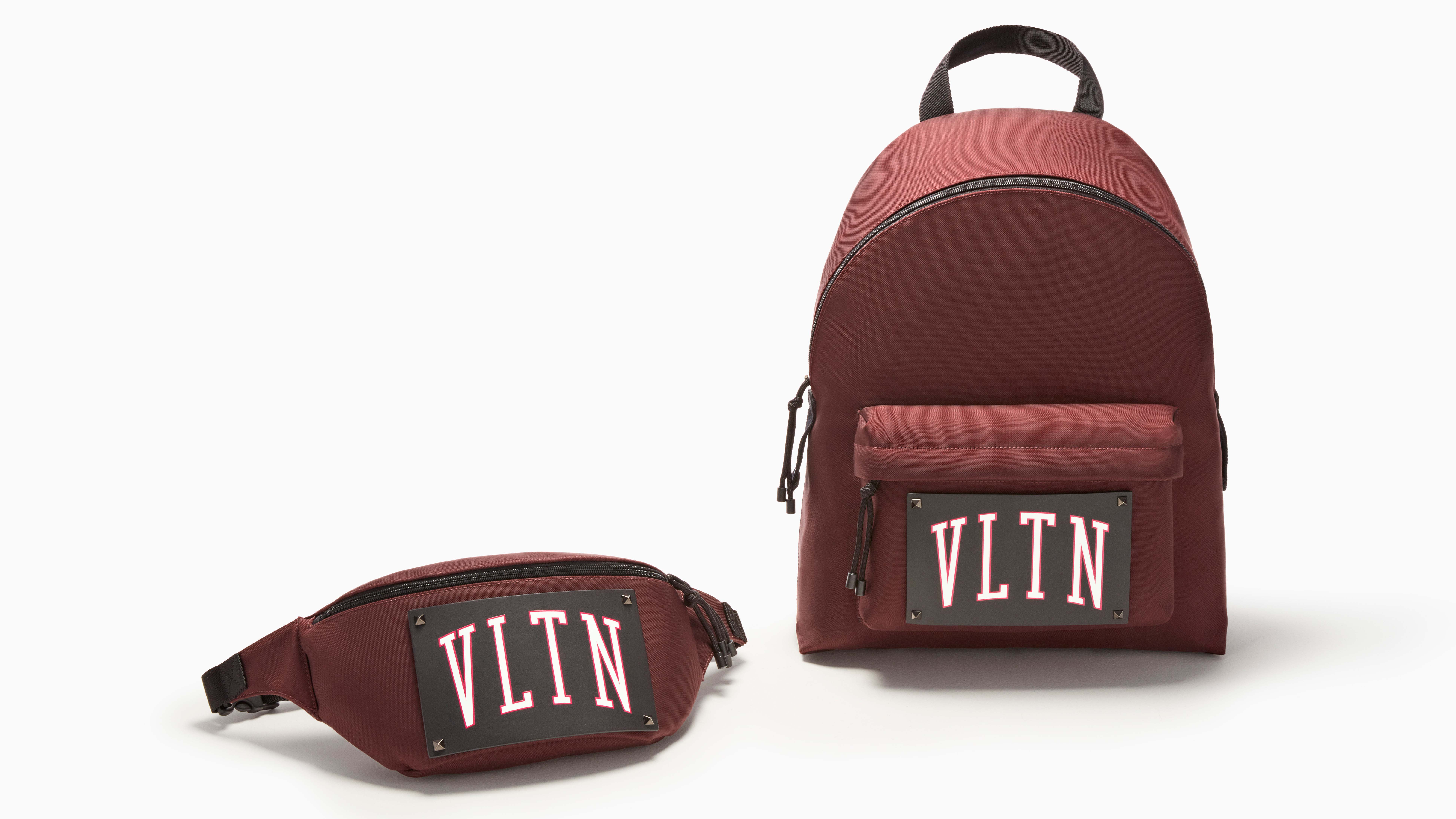 バレンティノMINI PACKPACK VLTNスタッズ 正規品 海外お取寄せ商品の